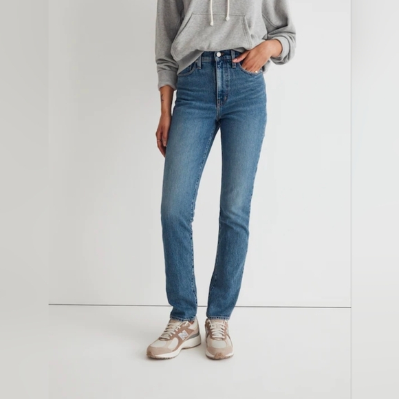 Madewell Denim - ❤️ NWOT! MADEWELL PETITE HIGH RISE PERFECT VINTAGE JEANS, 0P (25 PETITE)